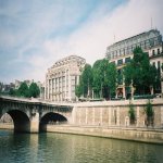 Promenade en bateau mouche sur la Seine