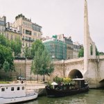 Promenade en bateau mouche sur la Seine