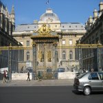 Autour de Notre Dame de Paris et de la Préfecture de Police (métro Cité ligne 4)